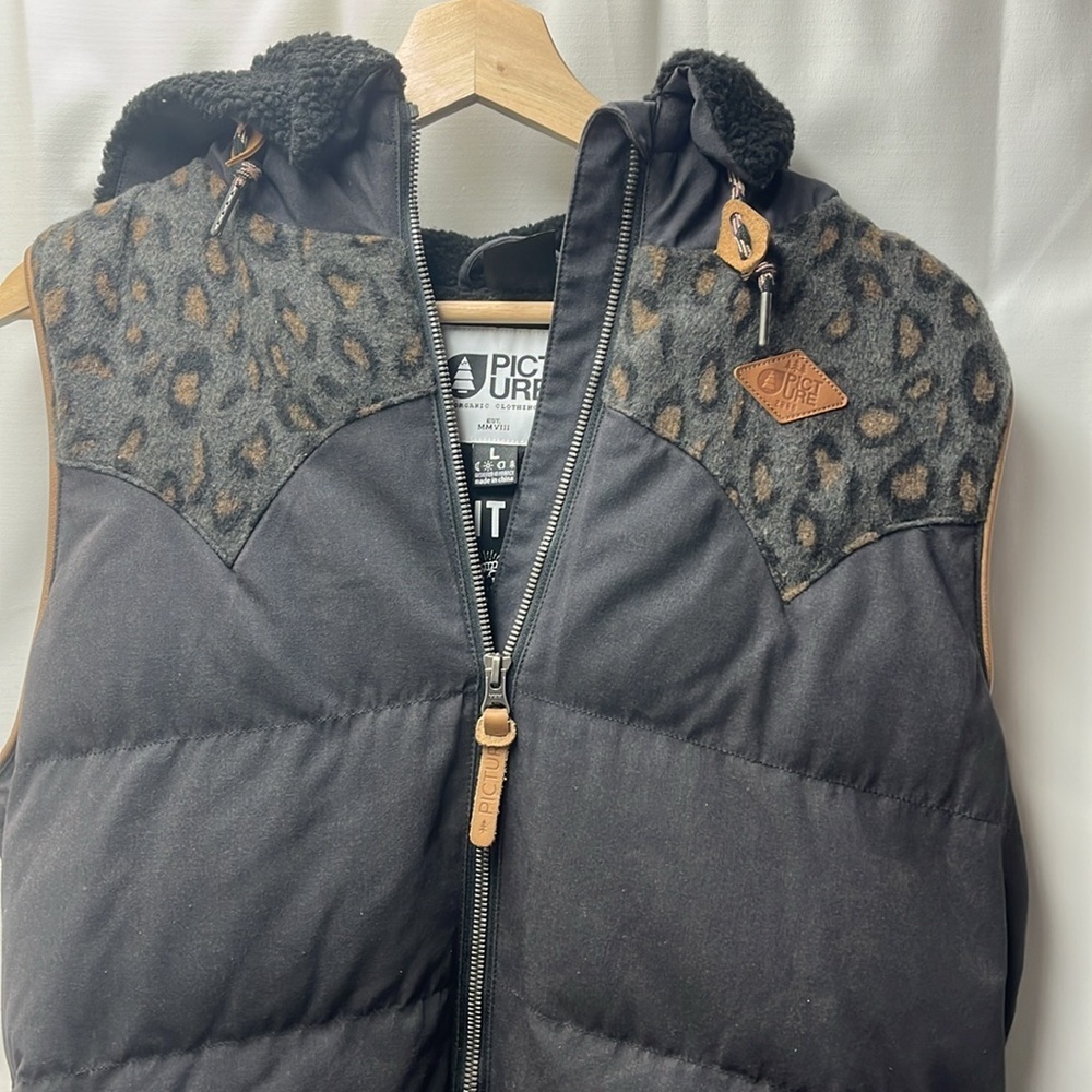 Picture Organic Clothing Black Brown Animal Print Hooded Vest- L - Picture 2 of 5